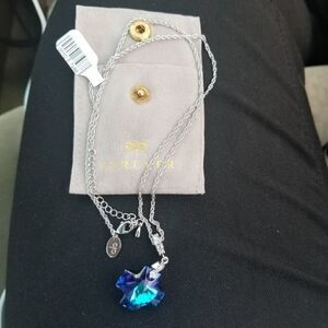 Zirconia march necklace
